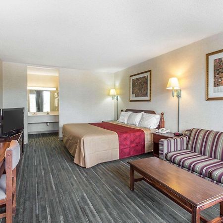 קלהון Econo Lodge מראה חיצוני תמונה